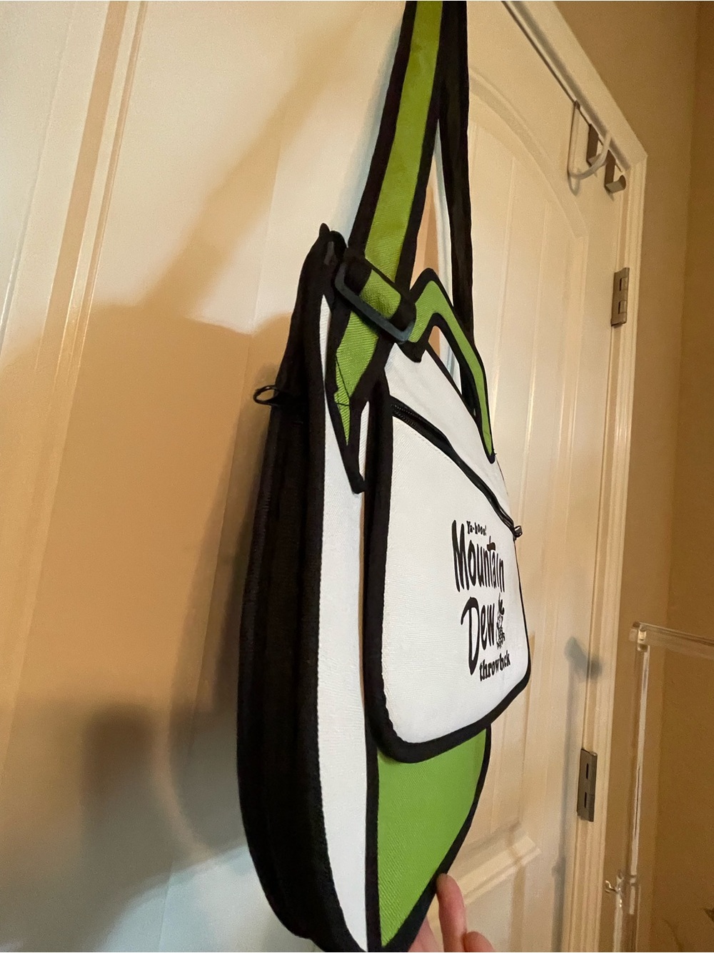 Gemline Mountain Dew Throwback 2D cartoon satchel - Picture 11 of 11